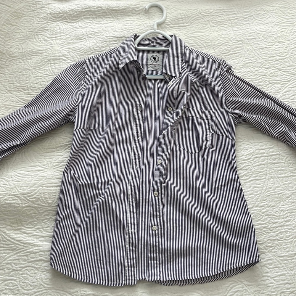 Aritzia Talula Oxford Classic Fit